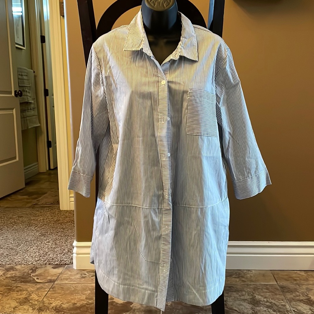 Pin stripped long shirt XL